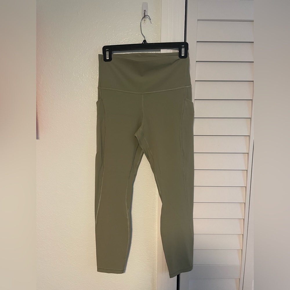 Lululemon Align High-Rise Pant with Pockets 25”